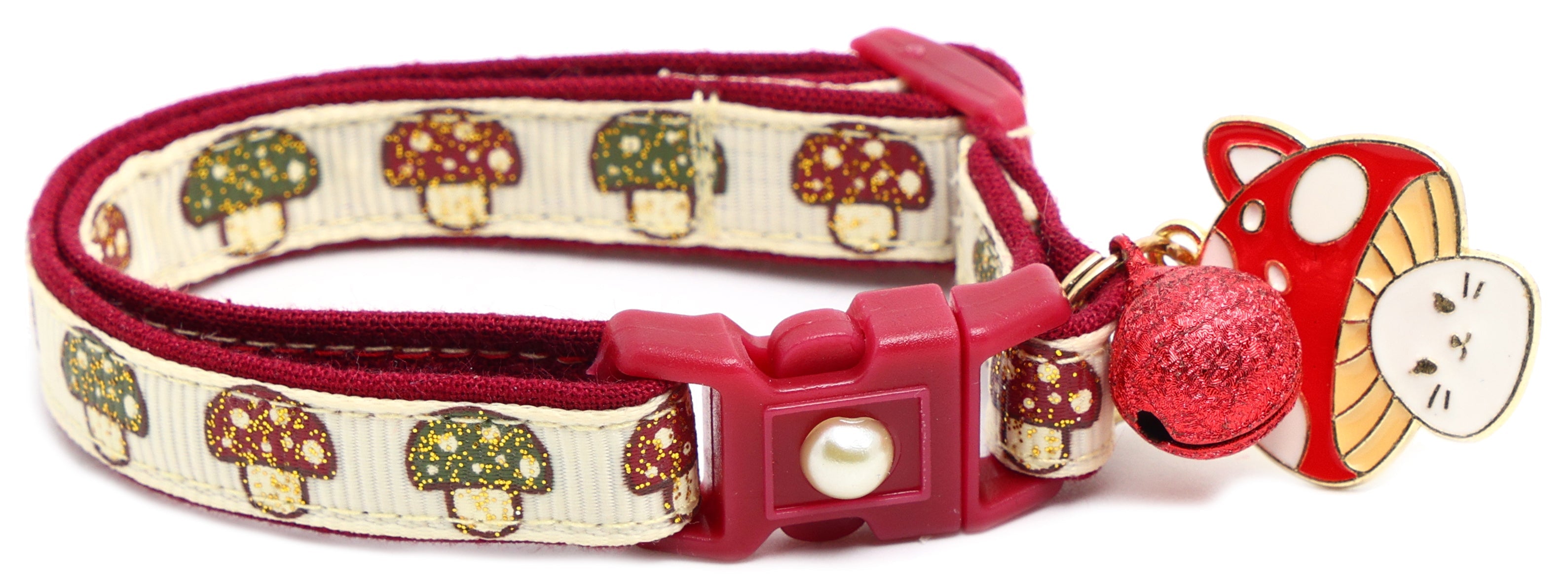Woodland Mushrooms Breakaway Cat Collar