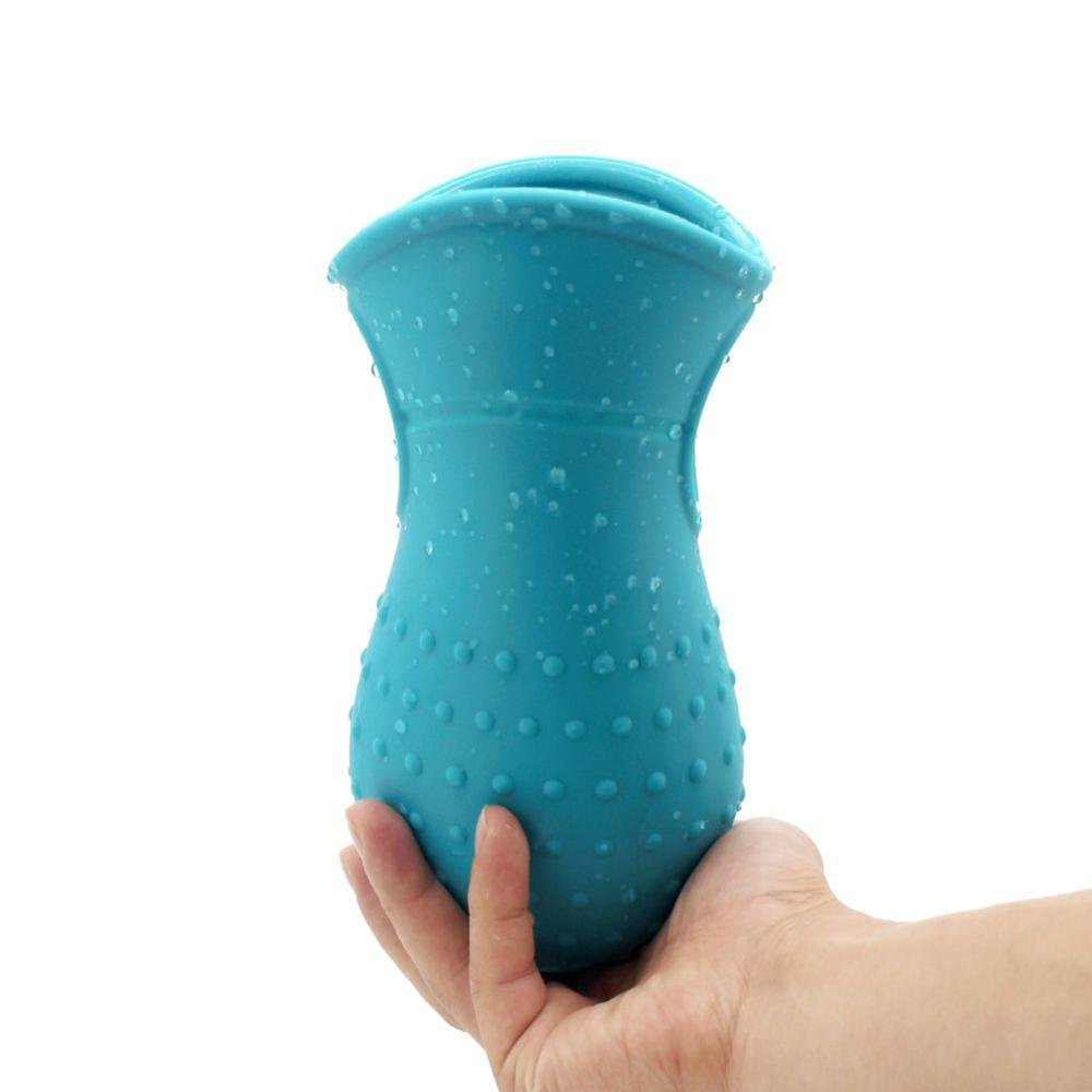 Dog Paw Cleaner Cup Soft Silicone Combs Portable Outdoor Pet Foot Washer Cup Paw Clean Brush Quickly Wash Foot Cleaning Bucket